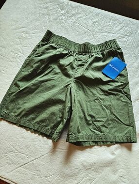 NWT Columbia Youth Shorts